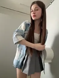 mmelicious webcam model stream image