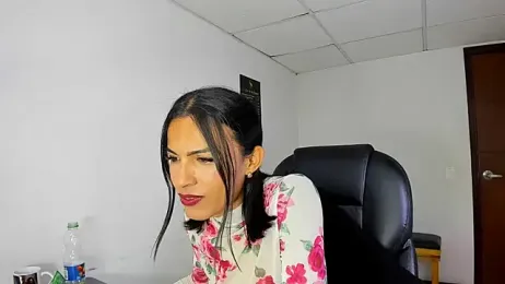 Aisha_hotts777 webcam model stream image