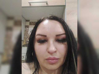 Monica- webcam model stream image