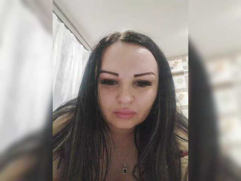 Monica- webcam model stream image