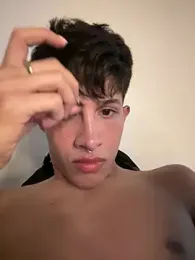 Stibenhotboy webcam model stream image