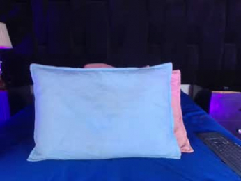 shelsy_loreds webcam model stream image