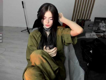 emololli webcam model stream image