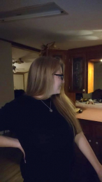 Cadiedoesit webcam model stream image