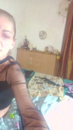 manuella19 webcam model stream image
