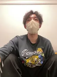 yu_lqqt webcam model stream image