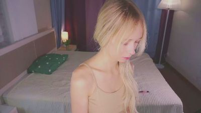 LynneBraund webcam model stream image