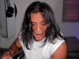 Demon Lee webcam model stream image