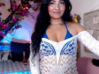 lunasky83 webcam bongacams model stream image