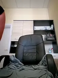 Adivaaa webcam model stream image