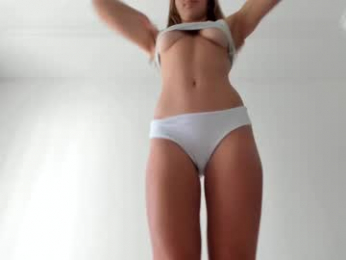 summer_sunshine_ webcam model stream image