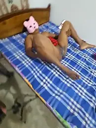Amaayaa webcam model stream image