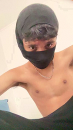 Tiago_570 webcam model stream image