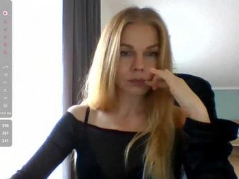 BlondaTina webcam preview