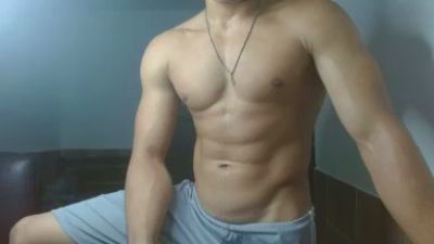 TylerGolt823 webcam model stream image