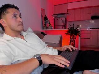 Chris Skyle webcam model stream image