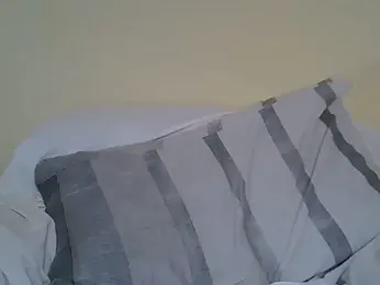 Delicious-D webcam model stream image
