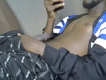 Delicious-D webcam model stream image