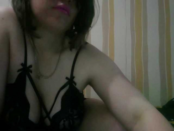 Sarah-Jane webcam bongacams model stream image