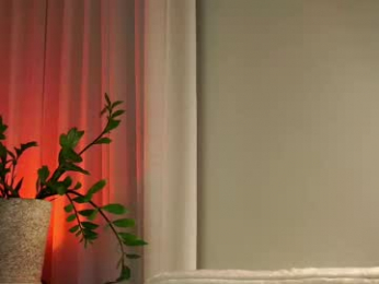 mineliaaa webcam model stream image