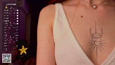 DareleneFinch webcam model stream image