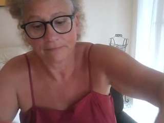 blondecougar webcam model stream image