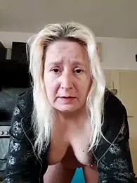 GeileEstelle webcam model stream image
