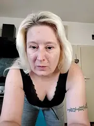 GeileEstelle webcam model stream image