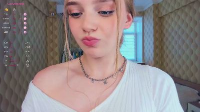 FlairHarrie webcam model stream image