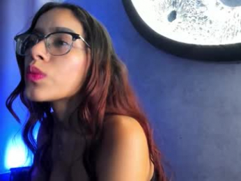 queenie_quinn09 webcam chaturbate model stream image