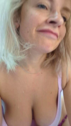 Trish_smile webcam model stream image