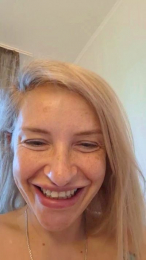 Trish_smile webcam model stream image