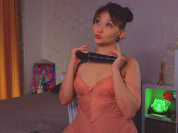 RenaWong webcam model stream image