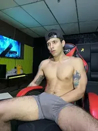 AlessandroAGT webcam model stream image