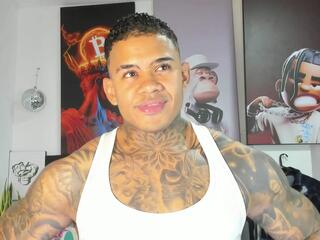 Jared Kushh webcam model stream image