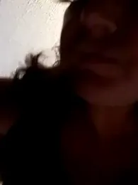 _candi webcam model stream image