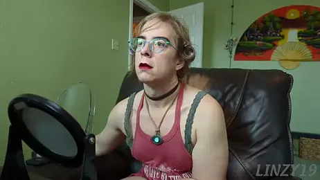 Linzy_19 webcam model stream image