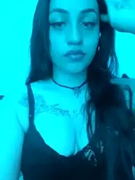 RoxxieAndrews777 webcam model stream image