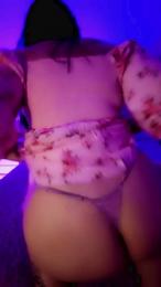 CherryVelvet_ webcam model stream image