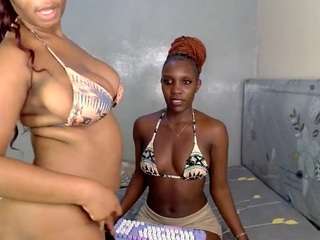 comeplayyy webcam model stream image
