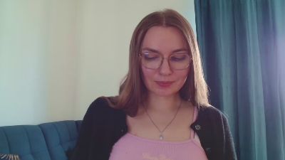 EllyHEARTx webcam model stream image