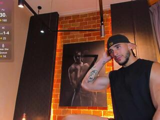 Scott Fish webcam model stream image
