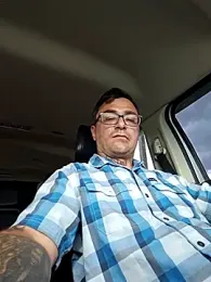 dadbod1178 webcam model stream image