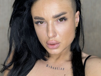 OksanaBloom webcam model stream image