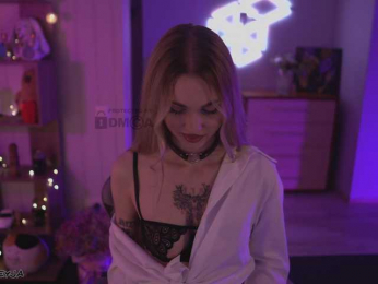 ManiFreyja webcam model stream image