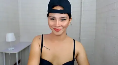 LylianaGirlx webcam model stream image