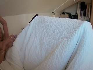 voyeurcam-julmodels-bed-4 webcam camsoda model stream image