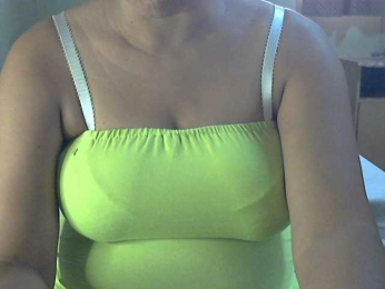GeileEmmelly webcam model stream image