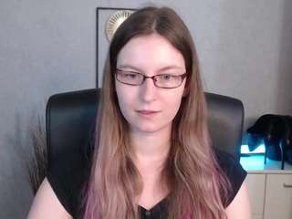 emmatease94 webcam model stream image