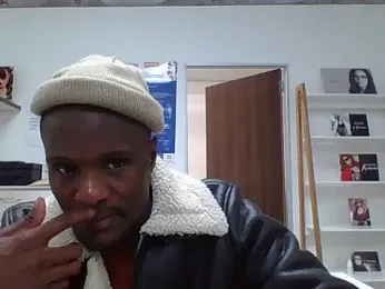 TPNUTS webcam model stream image